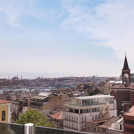 Taksim Seya מלון 3*